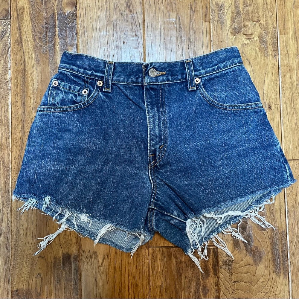 Vintage Levi’s 550 Denim Shorts